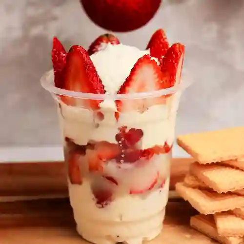 Fresas con Crema + Chocolate Blanco