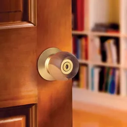 Schlage Cerradura Alcoba Con Llaves Madera Aluminio