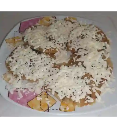 Patacones con Queso Costeño