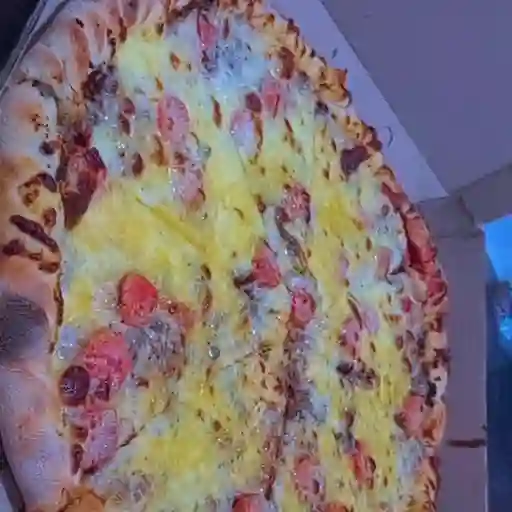 Pizza napolitana