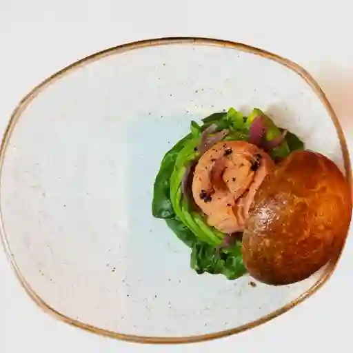 Sándwich de salmón.