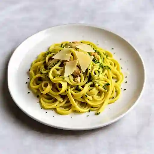 Pasta al pesto con pollo