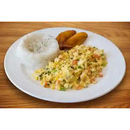 Huevos Pericos con Cafe con Leche