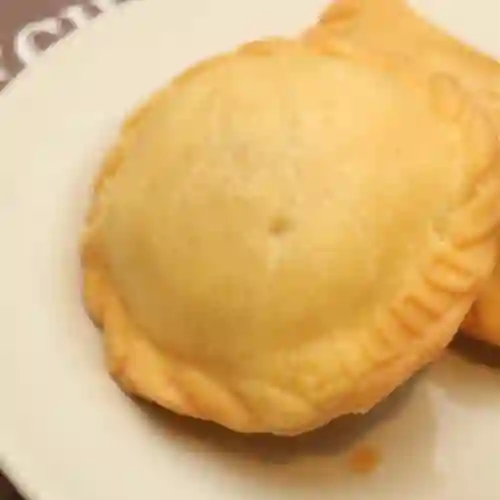 Empanada Pollo Pequeña