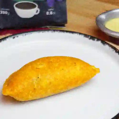 Empanada Tipica de Pollo