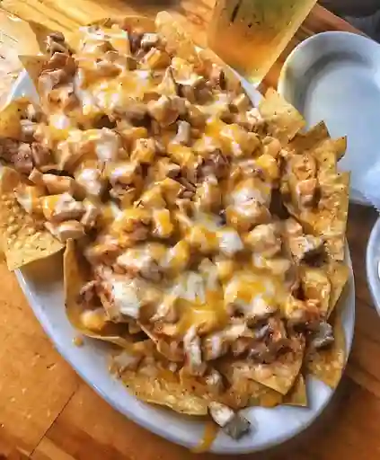 Nachos Boloña