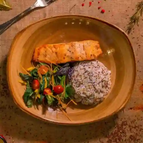 Salmon Estilo Takumi