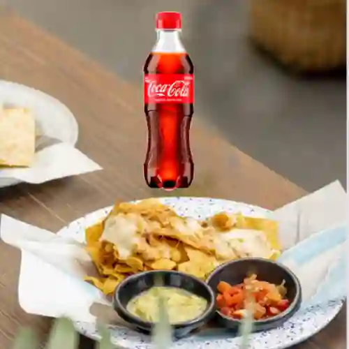 Combo Nachos Cochinita + Coca Cola Original 400 ml