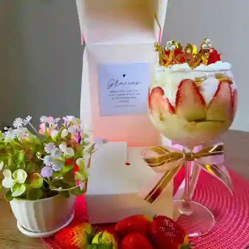Postre en Copa-feliz Cumpleaños