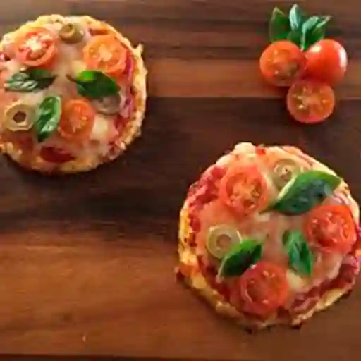 Pizzeta Margarita con Tomate en Rodaja