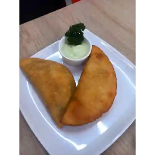 Empanada de Gordon Blue