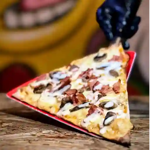 Pizza pollo cream mediana