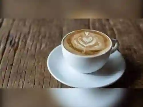 Latte Largo (70% Café, 15% Leche, 15% Espuma)