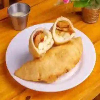 Empanada de Plátano con Queso