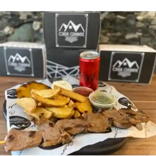 Chuzo de Res + Papas + Coca-Cola Original