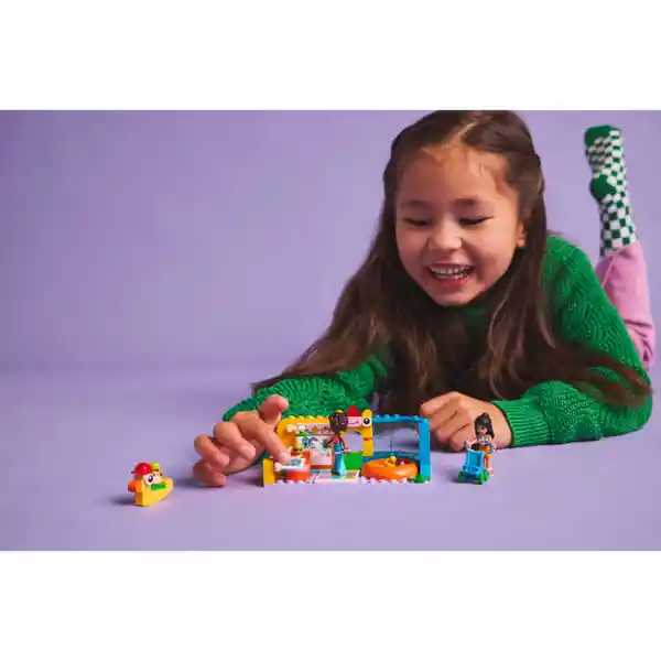 Set Construcción Cuarto de Juegos de la Hermanita de Aliya Lego