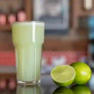 Limo Natural Manía 16 Oz