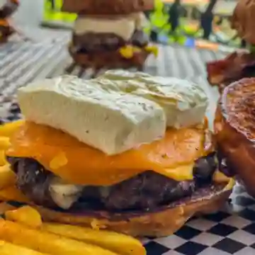 Monkey Burger Big Chesse