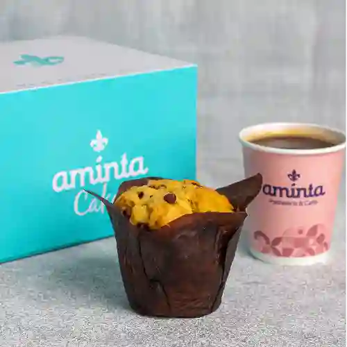Muffin de Chocolate y Agraz + Americano