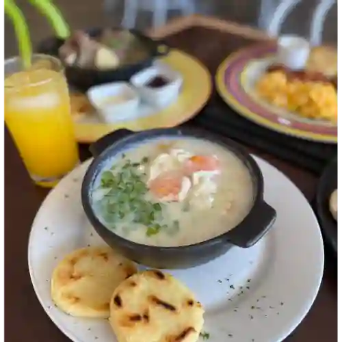 Caldo de Huevo O Changua