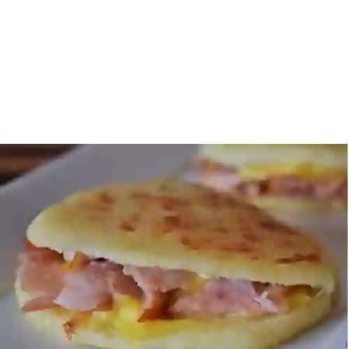 Arepa Clasica Jamon y Queso