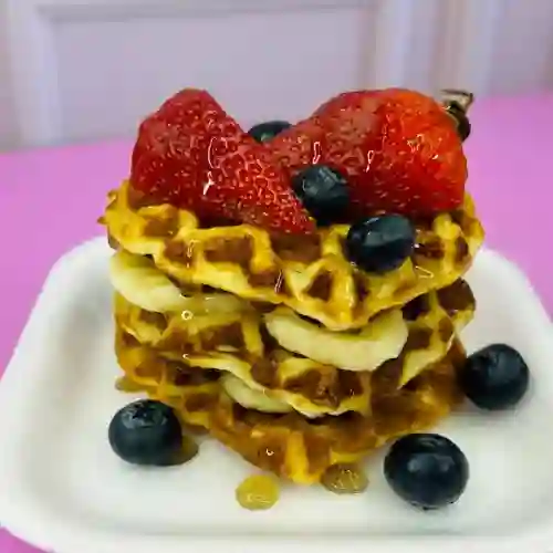 Mini Waffle Corazon con Fruta