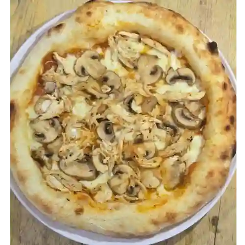 Pizza Pollo con Champiñones