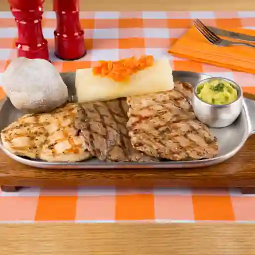 Mixta de Tres Carnes