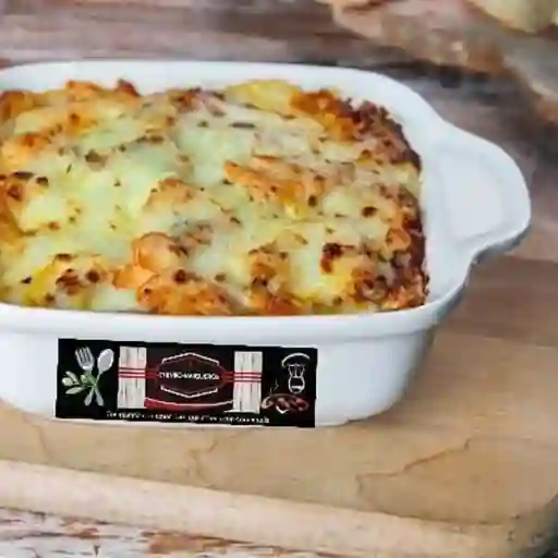 Lasagna Boloñesa + Bebida Personal