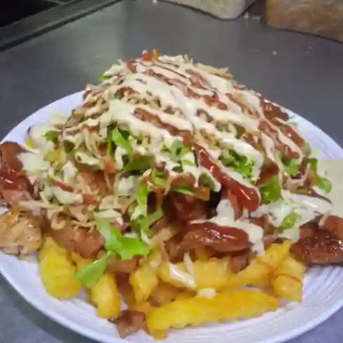 Salchipapa Super