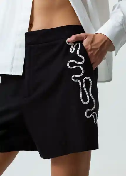 Short Lucy Mujer Negro Puro Ultra Oscuro T 4 452G301 Naf Naf