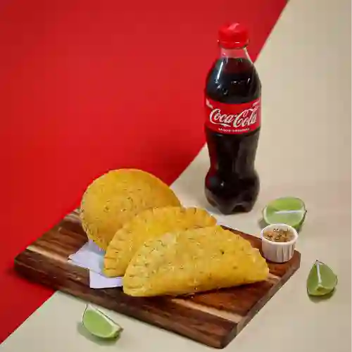 Combo Arepa y Empanada