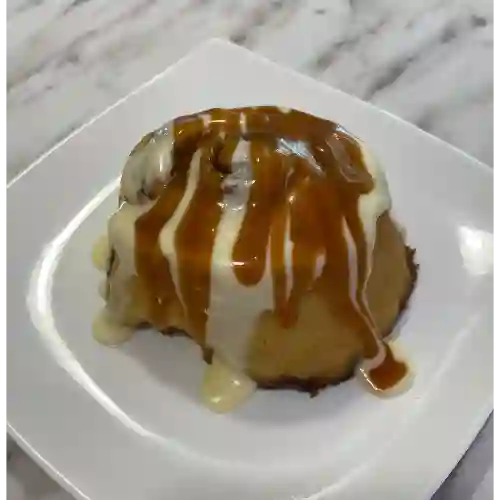 Rollo de Canela con Caremelo Salado