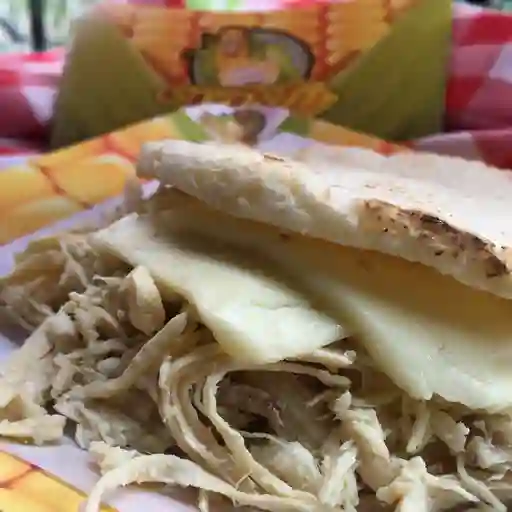 Arepa de Puro Pollo