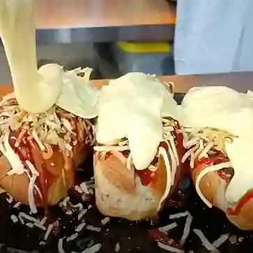 Adición Mix Quesos. No Incluye Hotdog