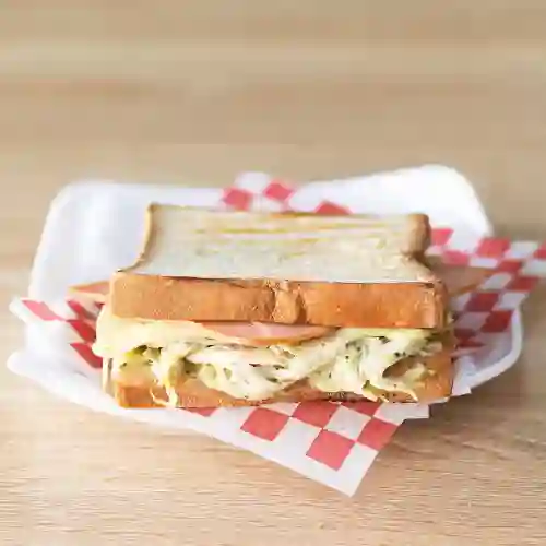 Sandwiche de Pollo
