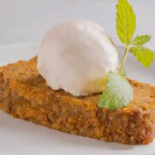 Torta de Zanahoria con Helado