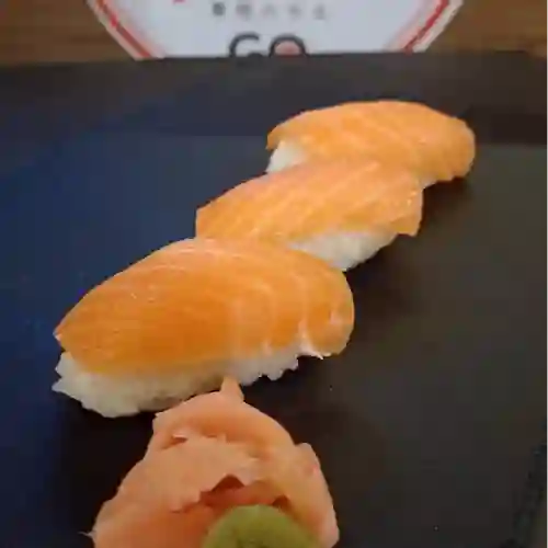 Niguiris de Salmon
