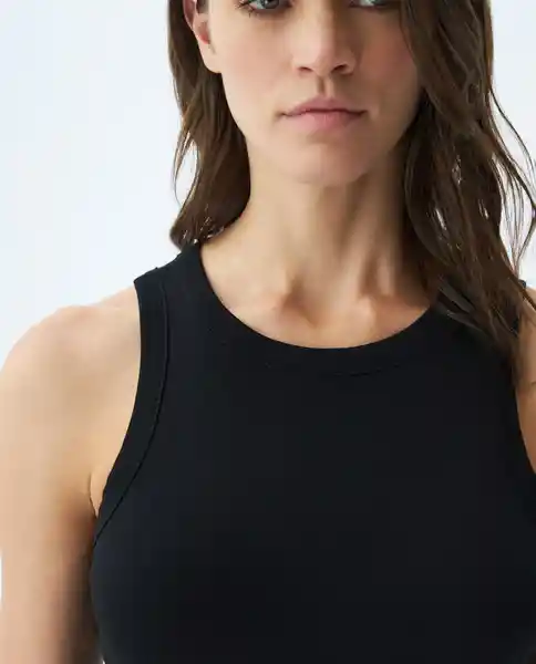 Camiseta Essential Ribbed Femenino Negro Sombrio L Chevignon