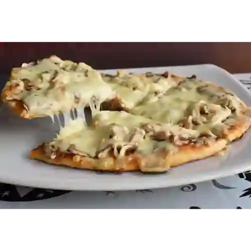 Pizza Pollo Champiñòn