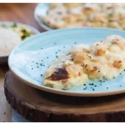 Filete con Camarones Gratinados