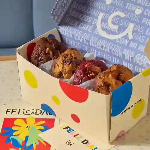 Mega Cookies Caja X4