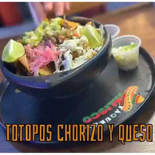 Totopos Chorizo y Queso