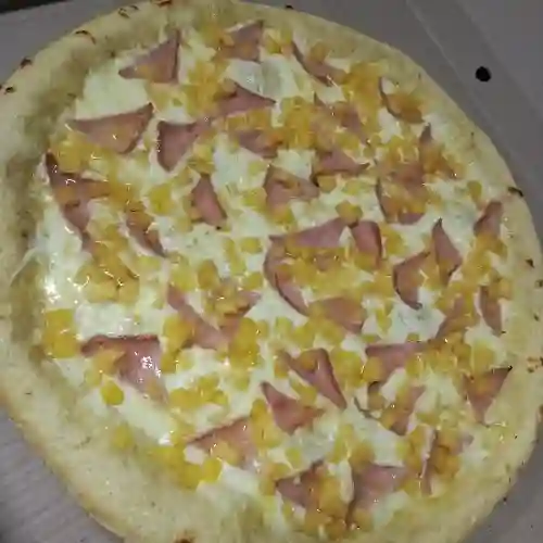Hawaina con Borde de Queso