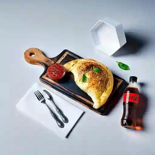Combo Calzone Especial Makalú + Coca-Cola ZERO 400ml