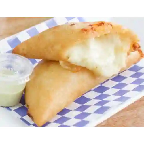 Empanada de Queso Mozarela