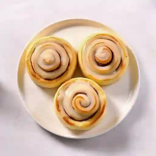 Cinnamon Roll Tradicionales X4