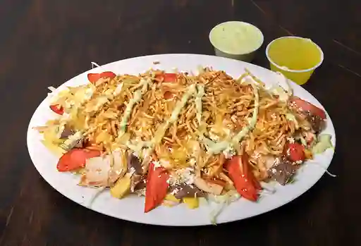 Salchipapa Combinada