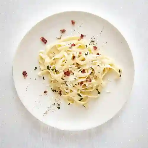 Fetuccine Carbonara