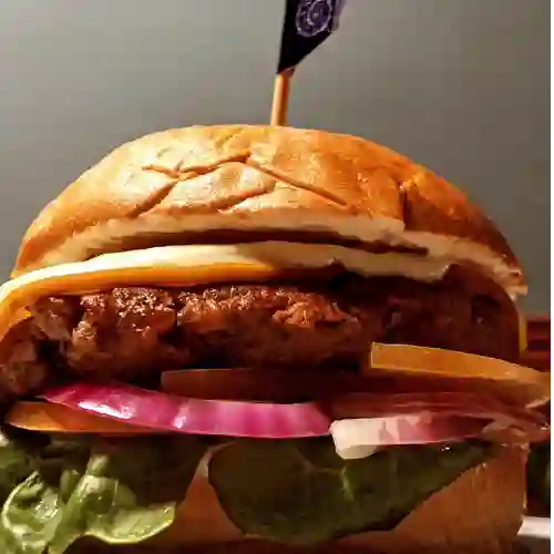 Hamburguesa Artesanal Clásica